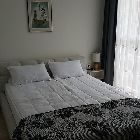Kraybrezhna Apartment Pomorie Ngoại thất bức ảnh