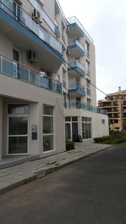 Kraybrezhna Apartment Pomorie Ngoại thất bức ảnh